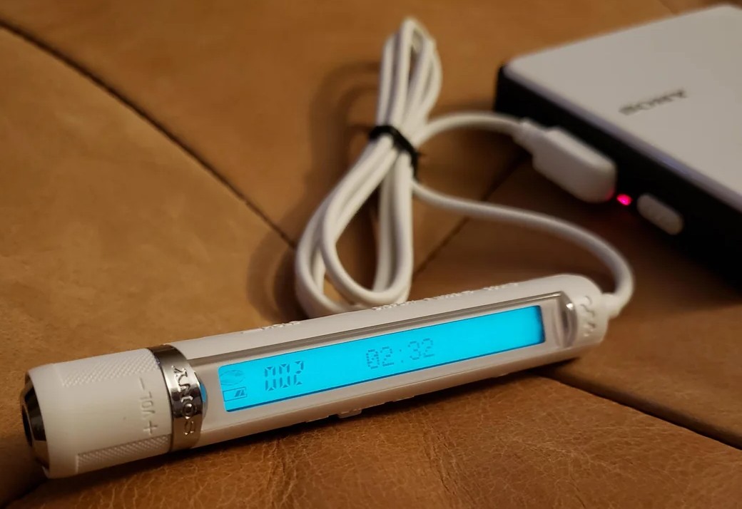 SONY 某款 CD 机线控配件